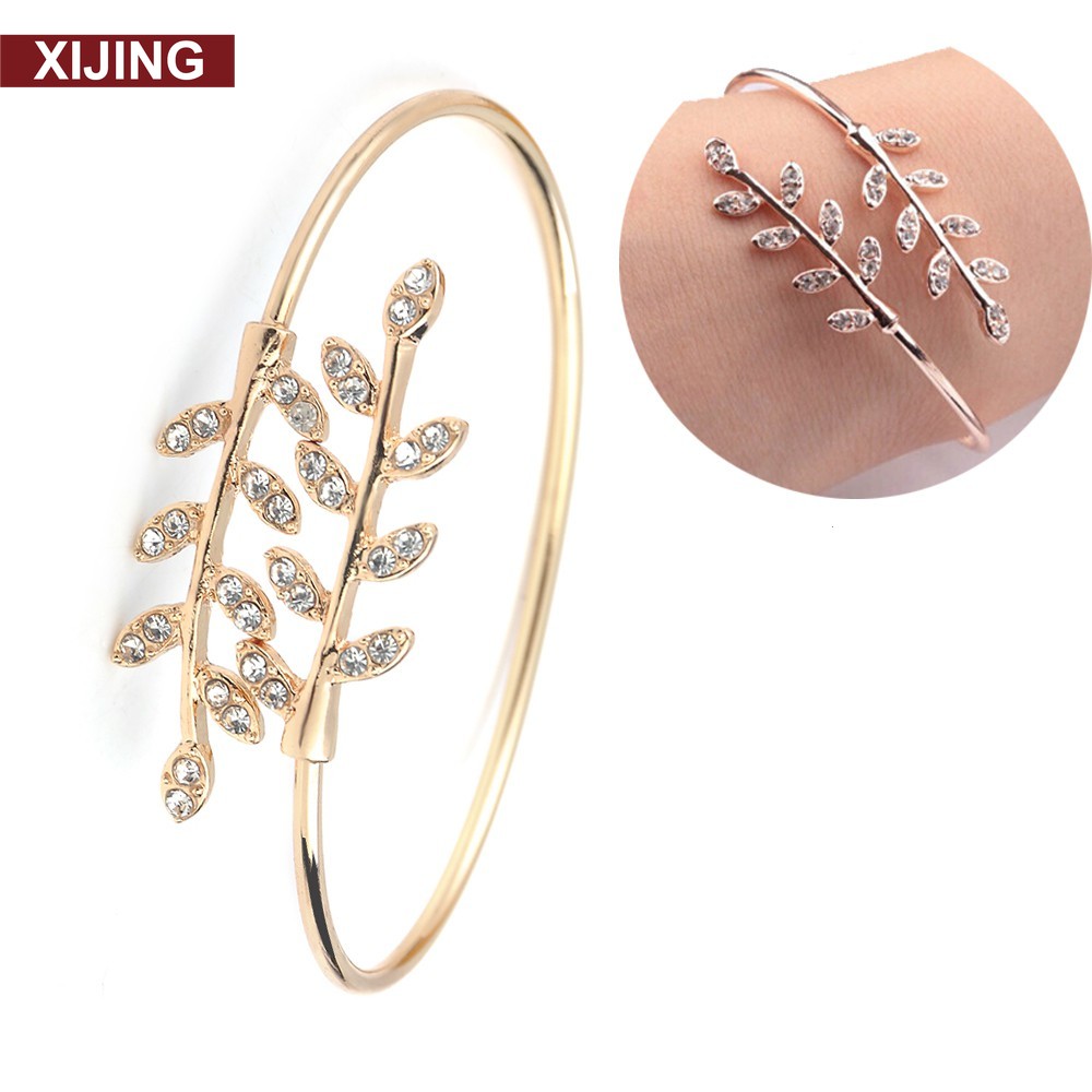 【COD】Vòng Đeo Tay Dạng Mở Hình Chiếc Lá Đơn Giản Thời Trang Cho Nữ