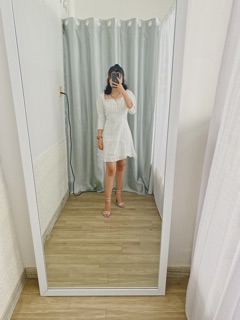 ĐẦM TRẮNG KHUY(ảnh shop tự chụp)