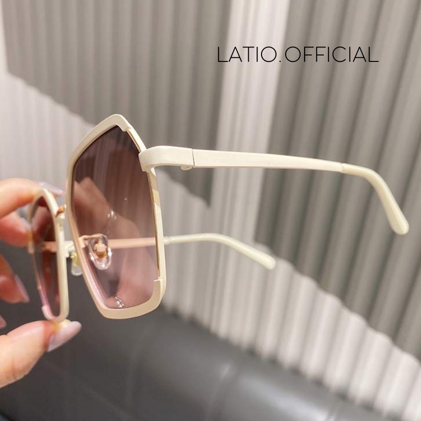 Kính mát nữ LATIO kính thời trang nữ mẫu mới 2023 được thiết kế kiểu dáng cá tính với tone màu trà nhẹ nhàng: KM39