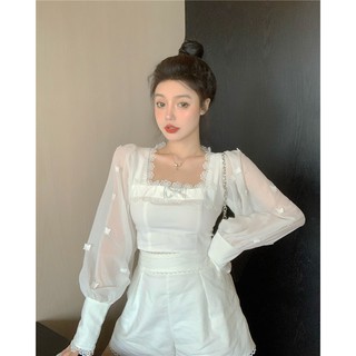 Set bộ trắng áo croptop cổ vuông tay phồng đính bướm (có hình thật)