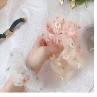 Cột tóc SCRUNCHIES lưới in hoa cúc