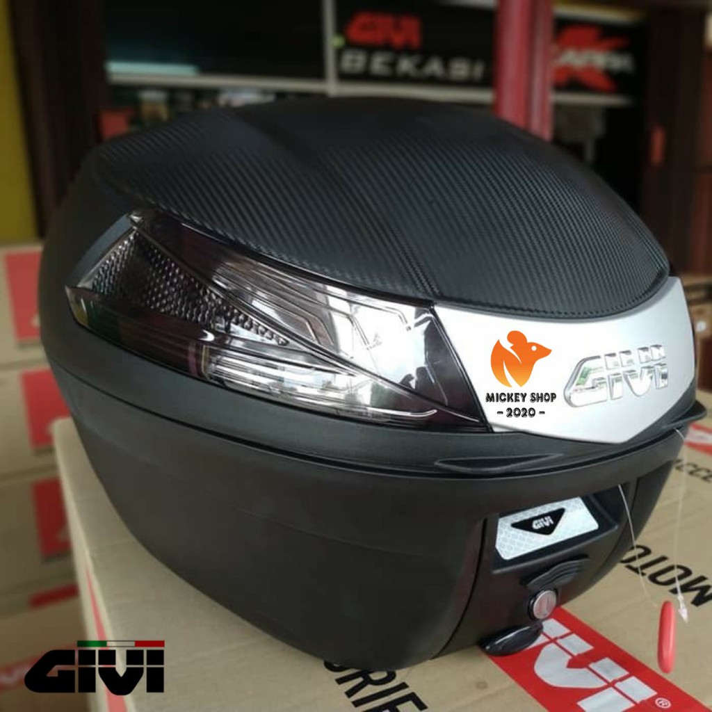 [ CHÍNH HÃNG ] Thùng GIVI B34N/ B34NT Phản Quang Đỏ/ Xám Khói Ốp Bạc Công Nghệ Monolock Gắn Sau Motor Xe Máy Tay ga