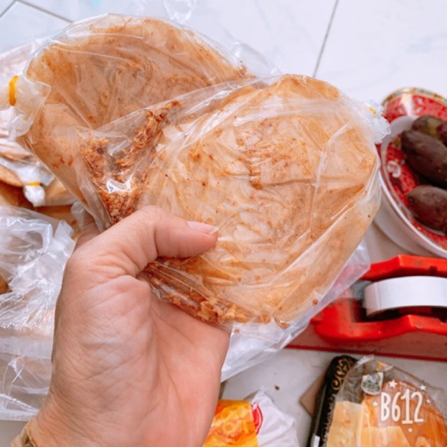 Bánh tráng muối nhuyễn siêu cay