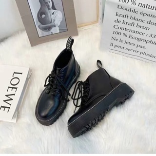 Giày boot cổ thấp