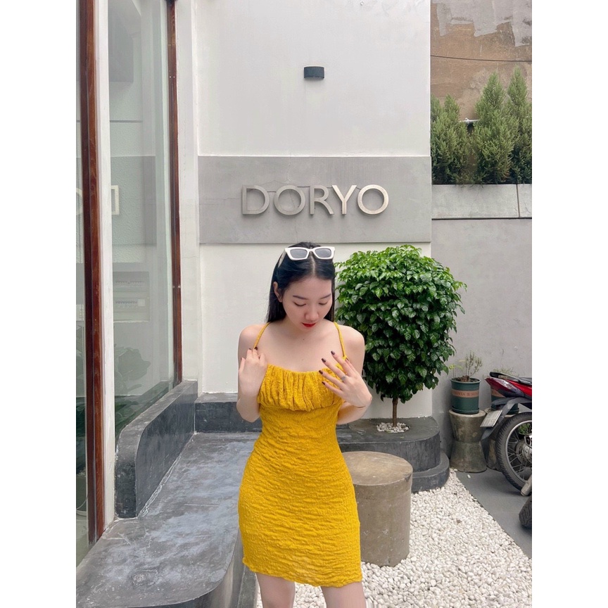 Đầm 2 dây xốp thiên vân nhúm ngực hở lưng ôm body dáng ngắn cực xinh