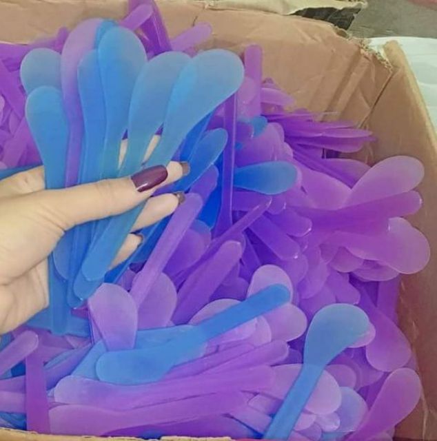 Lẻ 1 que đắp mặt nạ đẹp y hình