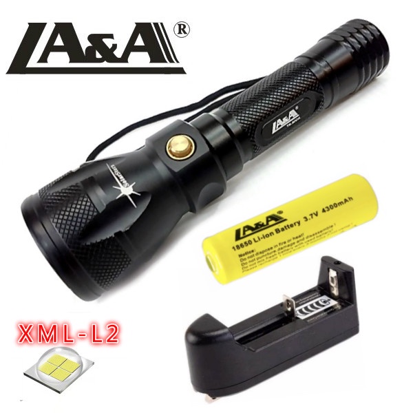 Đèn pin lặn LA & A Công suất cao Chống nước phát sáng trong nước sâu Model 9005 Đèn Led trắng.