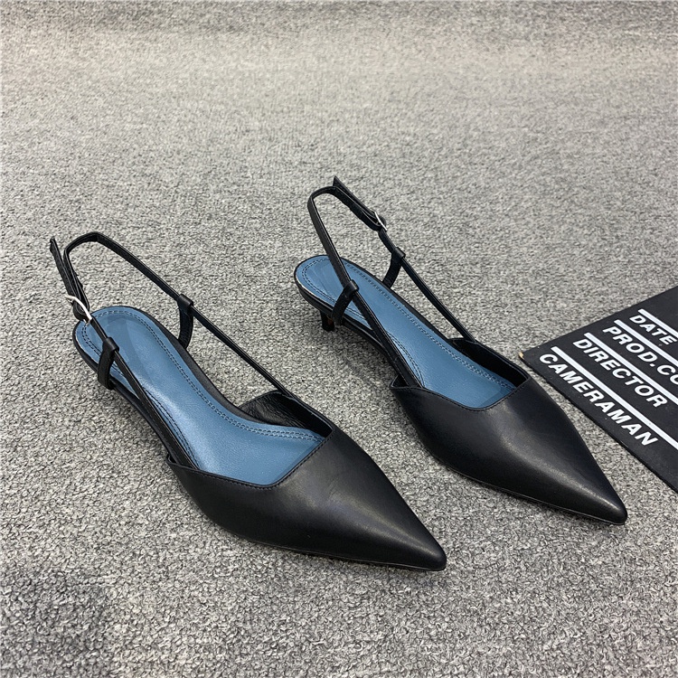 Giày Cao Gót Mũi Nhọn Phong Cách Cổ Điển