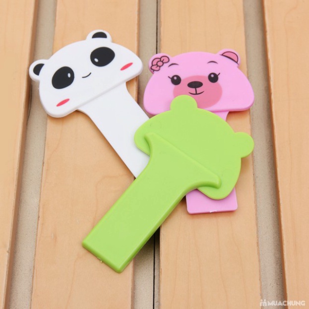 Dụng Cụ Mở Nắp Bồn Cầu Vệ Sinh Hình Thú Ngộ Nghĩnh ILY