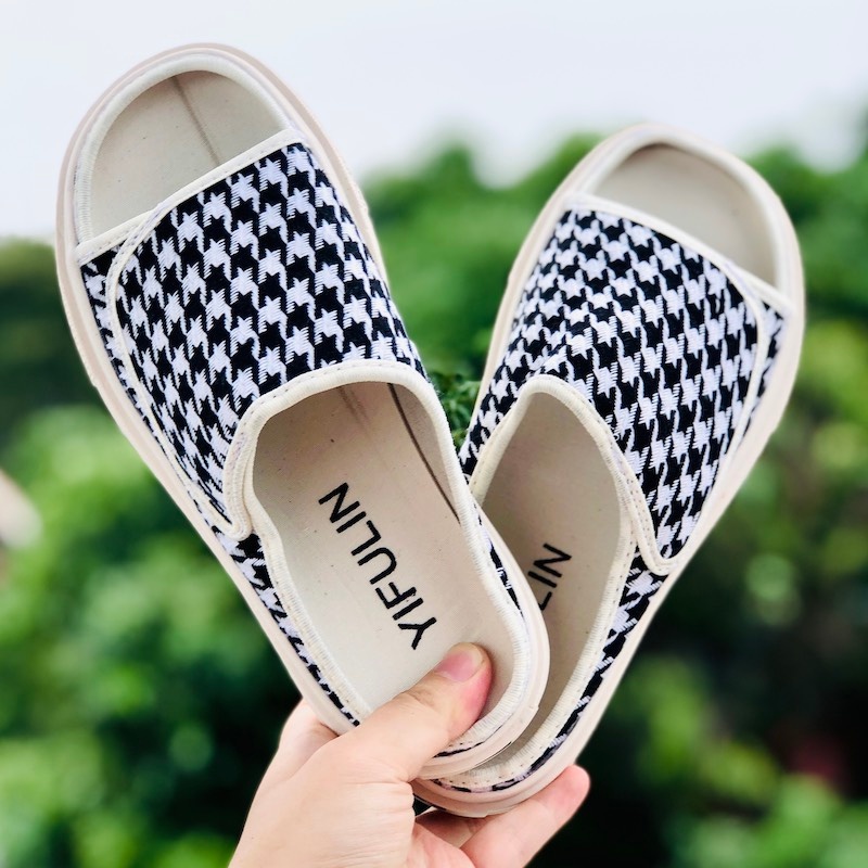 Giày vải unisex đạp gót ❤️FREESHIP + Hộp❤️  quai ngang thể thao nữ, sục hở mũi chất xịn, đế cao, Caro.đen trắng