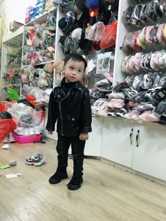 Giày cao cổ cho bé trai bé gái ( Ảnh shop tự chụp và khách đi )