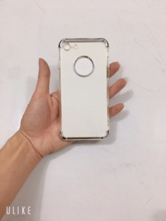 Ốp chống sốc iphone 7,7plus viền trắng