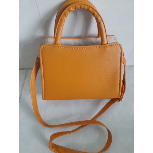 Túi xách công sở hoa cúc