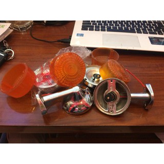 Bộ 2 chiếc xi nhan sau honda cub