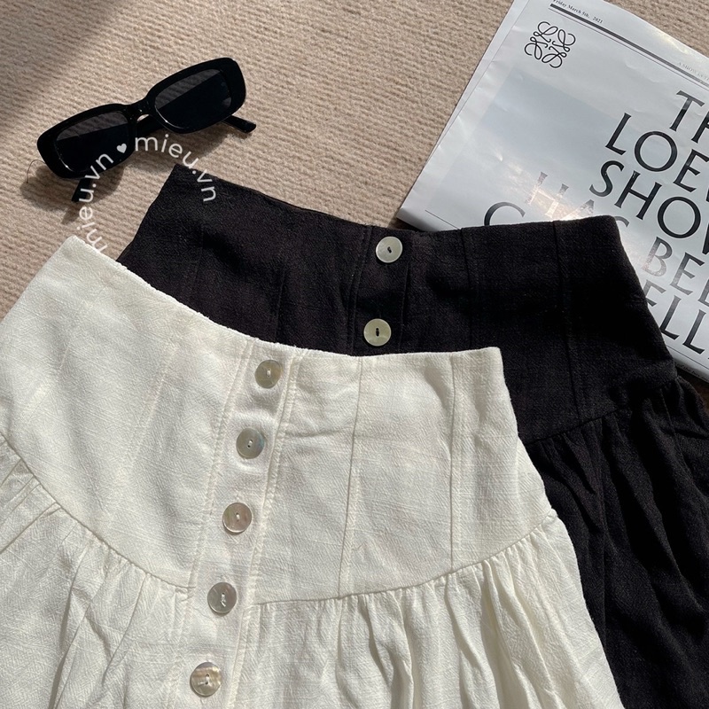 Chân váy ngắn linen có lót trong bo thun thiết kế 8 nút trẻ trung quyến rũ MIEU - JM23