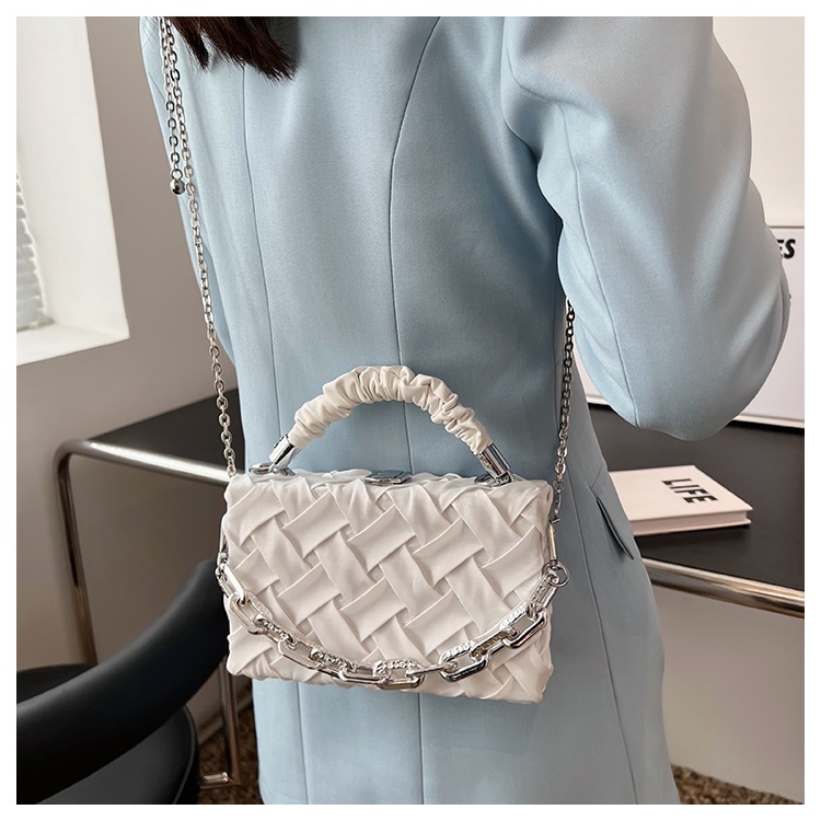Túi đeo chéo messenger IELGY có quai xách dáng vuông nhỏ thiết kế đan sợi thời trang cao cấp dành cho nữ