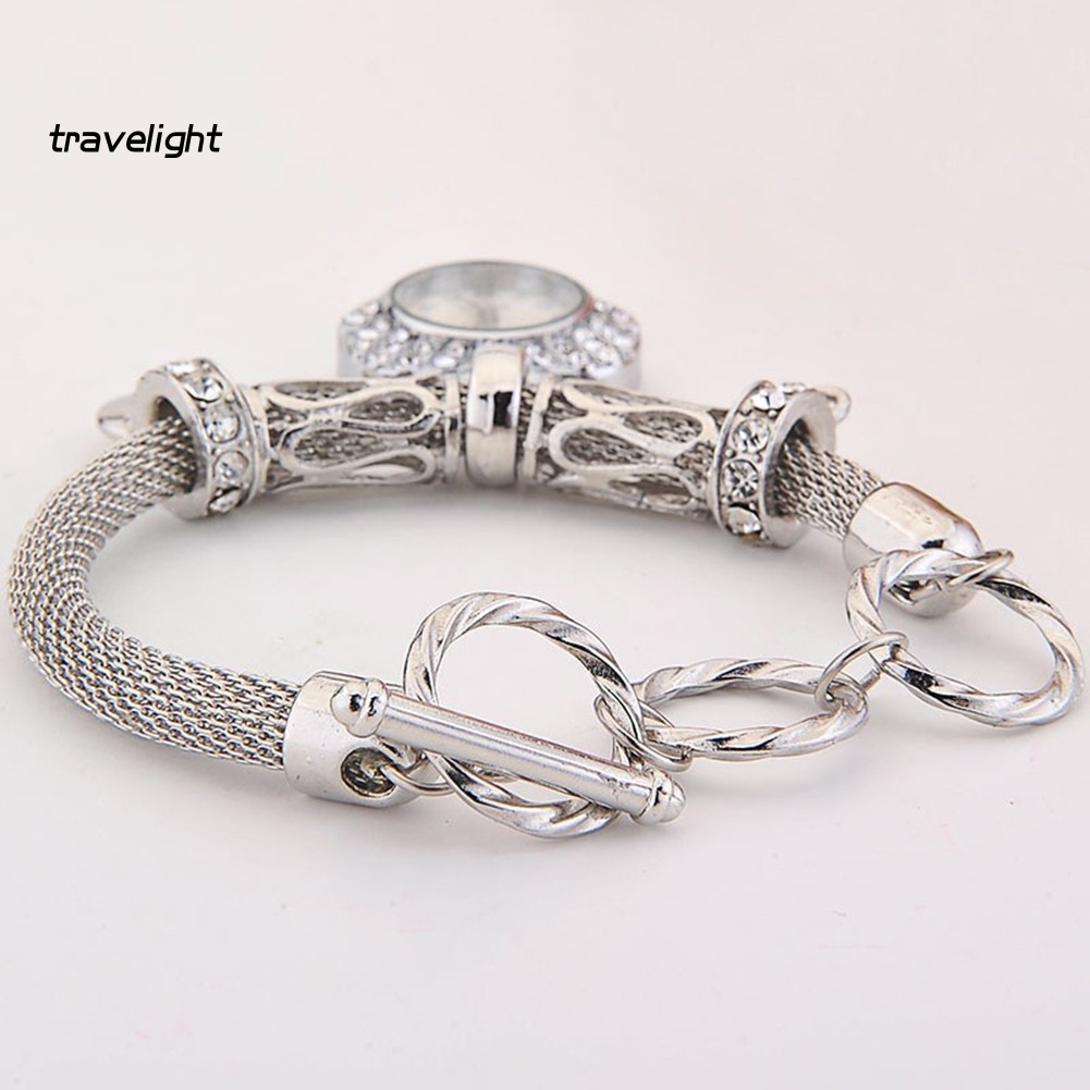 Đồng Hồ Đeo Tay Thời Trang Xinh Xắn Dành Cho Nữ