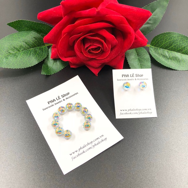 Bông Sát Tai Pha Lê Tròn Dát Nhiễn Được Thiết Kế Từ Pha Lê Swarovski
