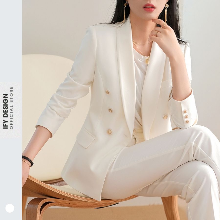 Áo khoác vest blazer nữ màu trắng cổ sam, túi cơi ngưc IFY Deisgn FS260A