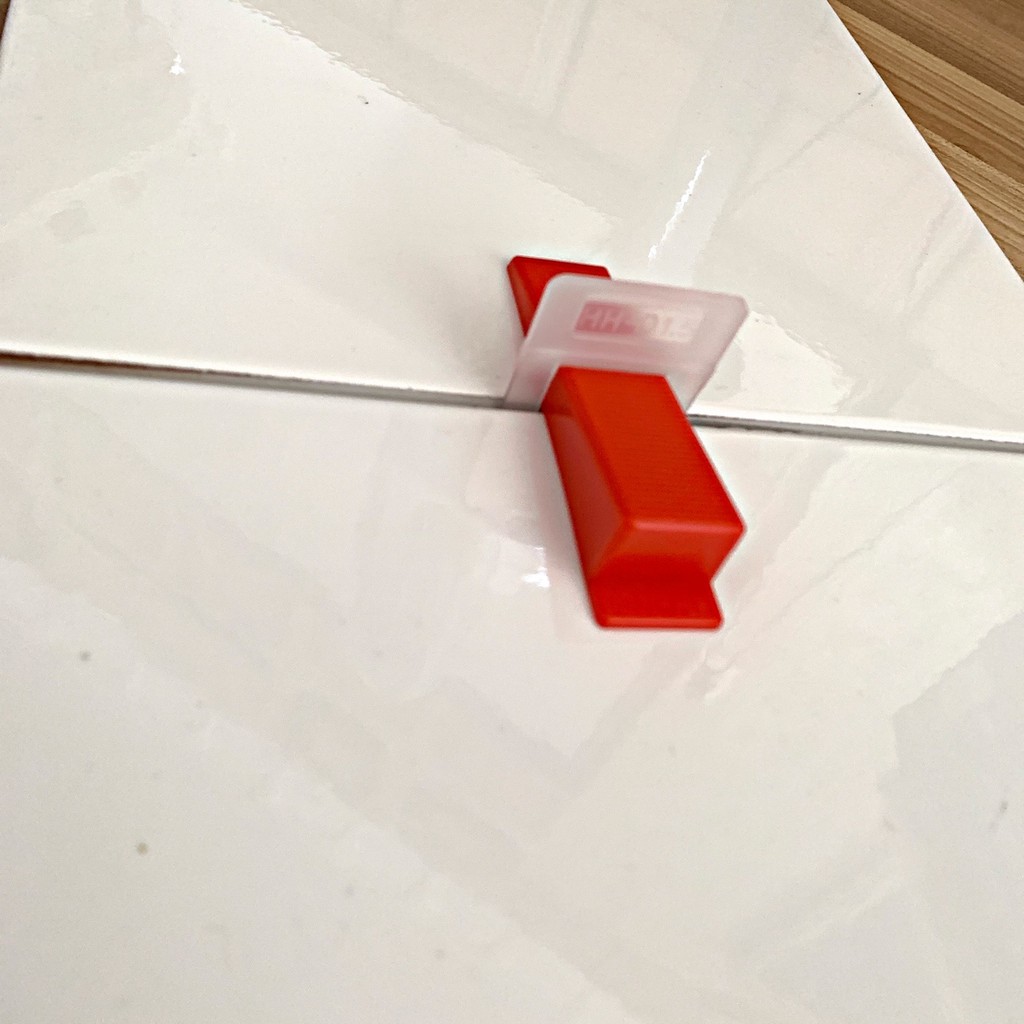 0.5 Kg Ke cân bằng ốp lát gạch 1.0 mm, 1.5 mm... Tùy chọn size - không bao gồm Ke Nêm Đỏ