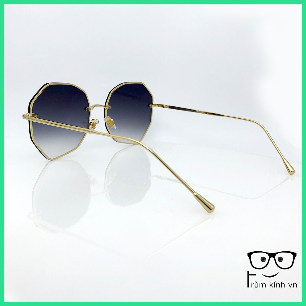 Kính mát vuông mới của nam và nữ hợp thời trang lái xe chống tia cực tím | BigBuy360 - bigbuy360.vn