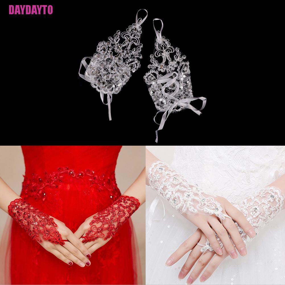 Găng Tay Ren Hoa Ngắn Cho Cô Dâu Ngày Cưới