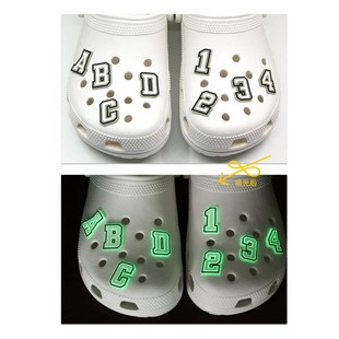 Jibbitz, Sticker Charm dạ quang phát sáng Gắn Trang Trí Giày Dép Crocs koroDQ
