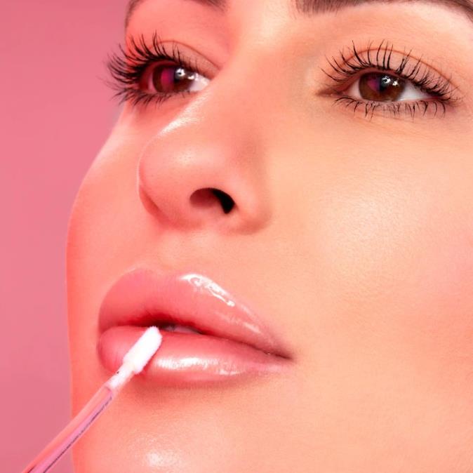 Son Dưỡng HUDA BEAUTY Silk Lip Balm in Blush Minisize 1.8ml