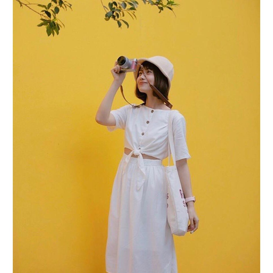 ĐẦM MIDI NÚT HỞ EO