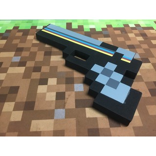 Đồ chơi súng ngắn Minecraft đen