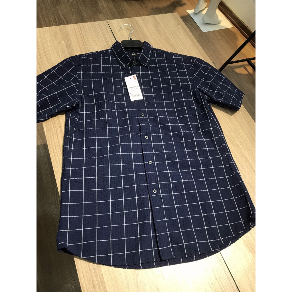 Aó sơ mi kẻ xốp cộc tay Uniqlo