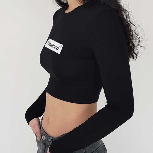 Áo croptop tay dài BadBlood