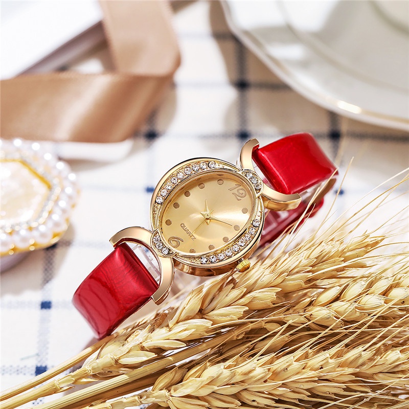 Đồng Hồ Quartz Nữ Đính Hột Xoàn Dây Da Thời Trang