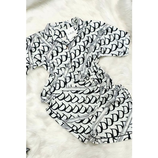 Bộ cánh dơi tay ngắn quần đùi vải satin