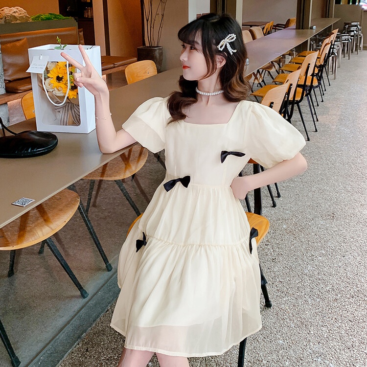 Đầm Chiffon Cổ Vuông Tay Phồng Đính Nơ Cỡ Lớn Thời Trang Mùa Hè Kiểu Mới Cho Bé Gái