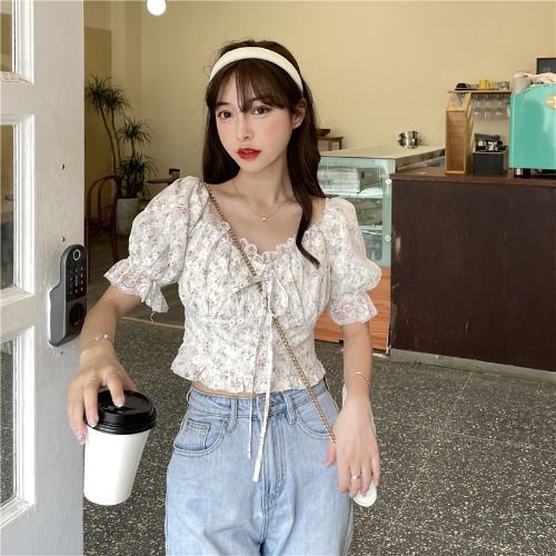 Áo Croptop Tay Phồng Họa Tiết Hoa Thiết Kế Mới Thời Trang Mùa Hè 2022