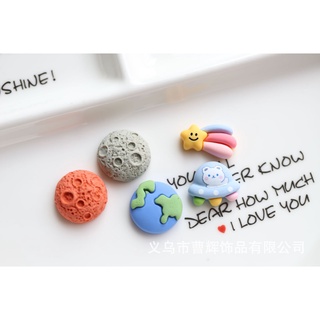 Charm phi hành gia/ phụ kiện trang trí handmade