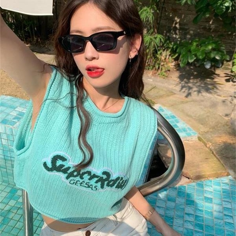 Áo Nữ Không Tay Thêu Chữ Thời Trang Hàng Mới