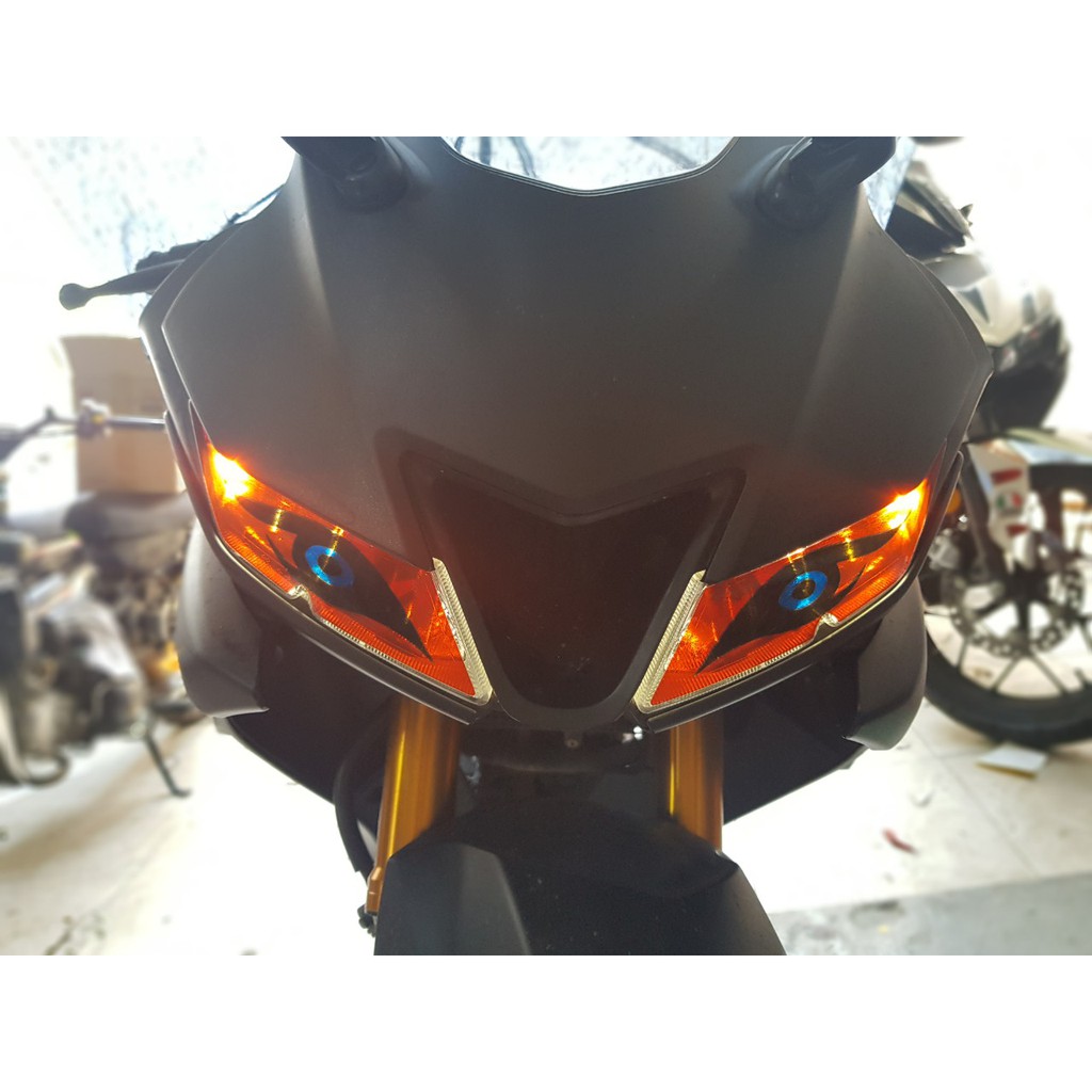 Sticker dán pha R15V3 trang trí