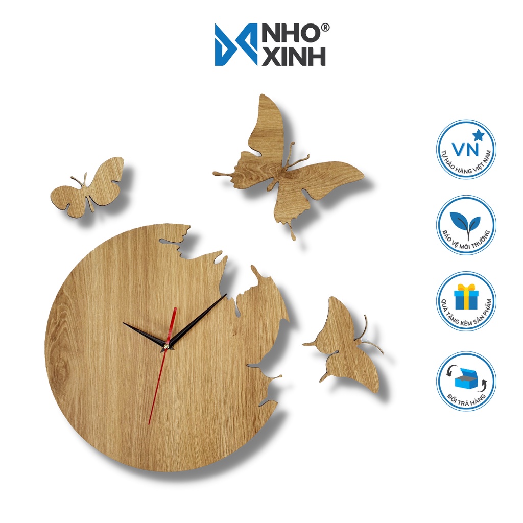 Đồng hồ gỗ treo tường khắc họa tiết trang trí đàn bướm bay - Nhỏ và Xinh