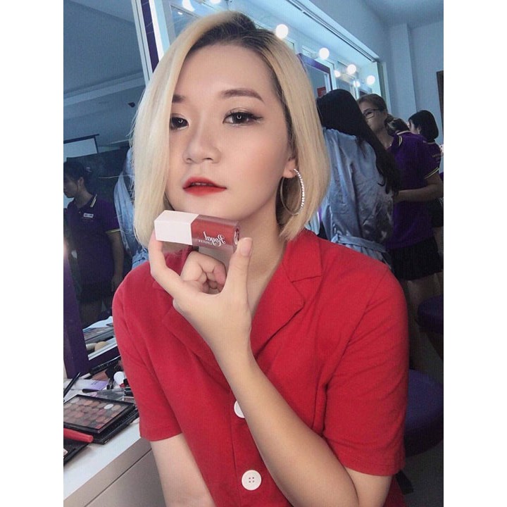 Hàng Mới Nhập Hàng Mới Nhập Chĩnh Hãng Son kem lì ROYAL Lipstick -màu đỏ nâu NEW NEW NEW | BigBuy360 - bigbuy360.vn