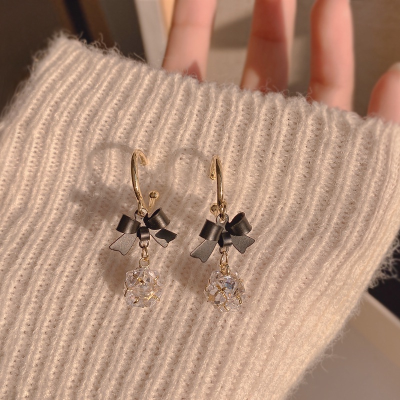 Bông Tai Hình Nơ Đính Đá Đen Phong Cách Pháp Cổ Điển Thời Trang Cao Cấp Cho Nữ