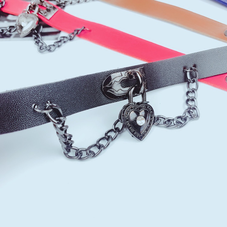 (Hot Sale) VòNg Cổ Choker Kim LoạI HìNh Ổ KhóA TráI Tim Vintage