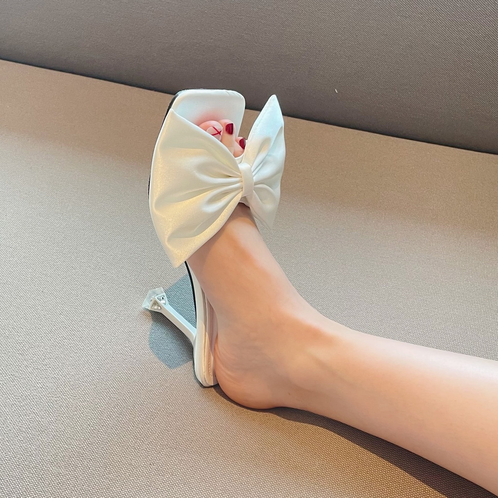 Giày Cao Gót Mũi Vuông Bằng Da Satin Thắt Nơ Xinh Xắn Thời Trang Phổ Biến Cho Nữ 3.35 Inch