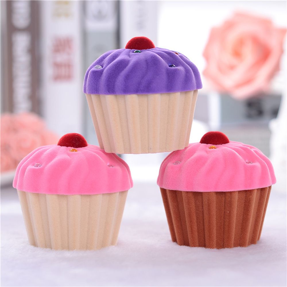 Hộp Đựng Trang Sức Bằng Vải Nhung Cao Cấp Hình Bánh Cupcake Dễ Thương