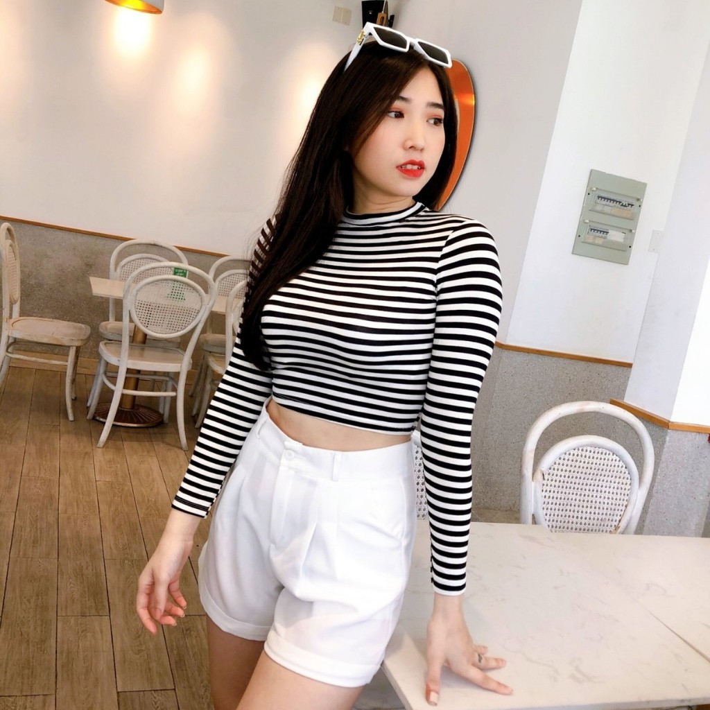 [Mã FAMAYWA giảm 10K đơn 50K] Áo Croptop Tay Dài Sọc Đen, Chất Thun Lạnh Dày Mịn Mát Co Giãn Freesize 53kg Ảnh Thật | BigBuy360 - bigbuy360.vn