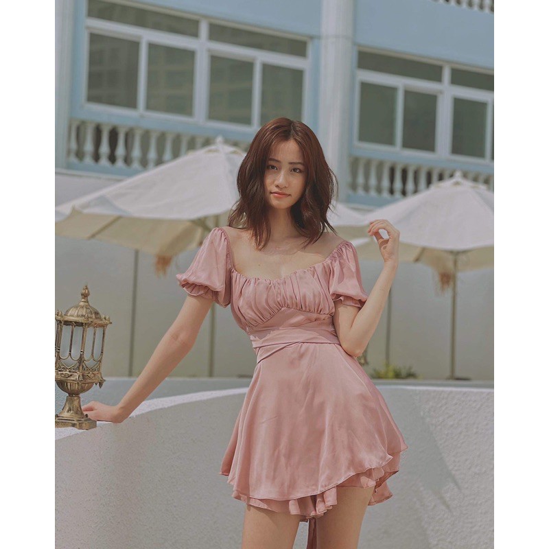 Jumpsuit hai tầng nhúng ngực | BigBuy360 - bigbuy360.vn