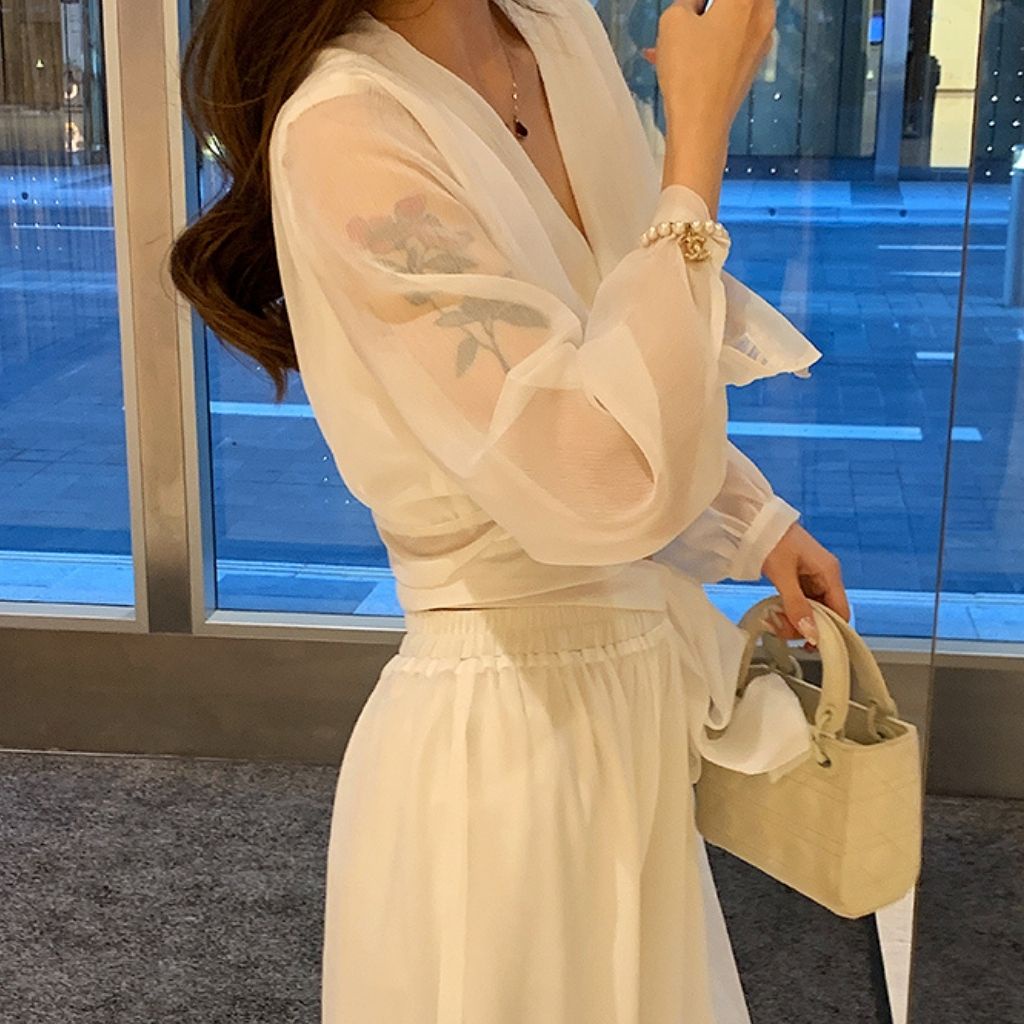Set Đồ Nữ Cá Tính Đi Chơi Sang Chảnh , Bộ đồ Nữ Cao Cấp Áo croptop Tay Dài , Quần Xuông Phong cách Hàn quốc