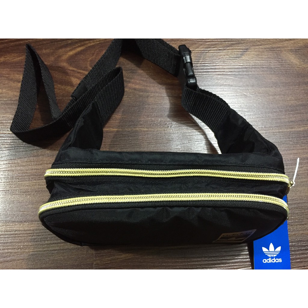 [VIDEO HD] Túi bao tử/ túi đeo chéo Adidas GF3200 khoá vàng sang trọng | BigBuy360 - bigbuy360.vn