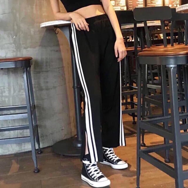 Quần ống rộng chạy sọc sẻ gấu